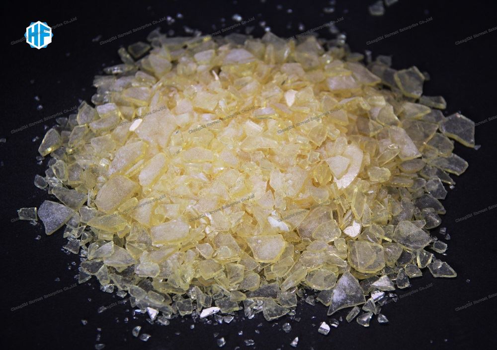 Maleiinhappe modifitseeritud kampoli estrid
